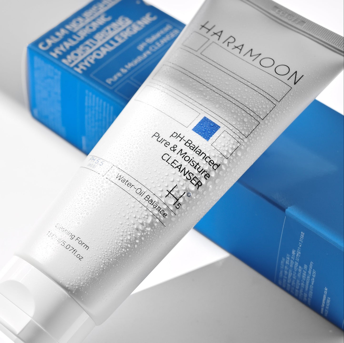 PH-Balanced Pure & Moisture Cleanser