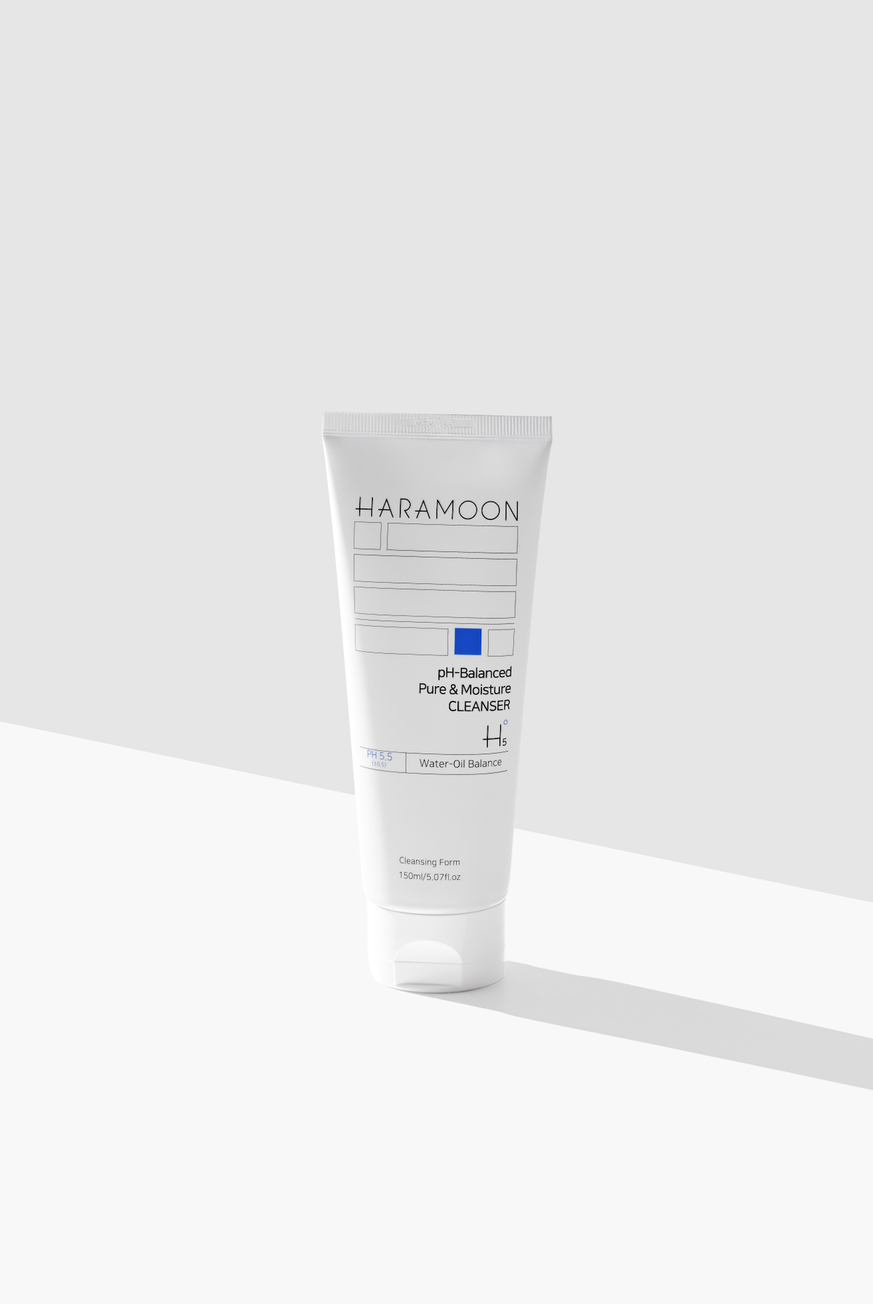 PH-Balanced Pure & Moisture Cleanser